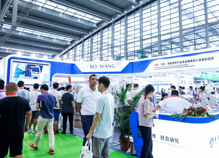 The Pros of Going Faux: Comparing Artificial Flowers & Real Flowers for Weddings